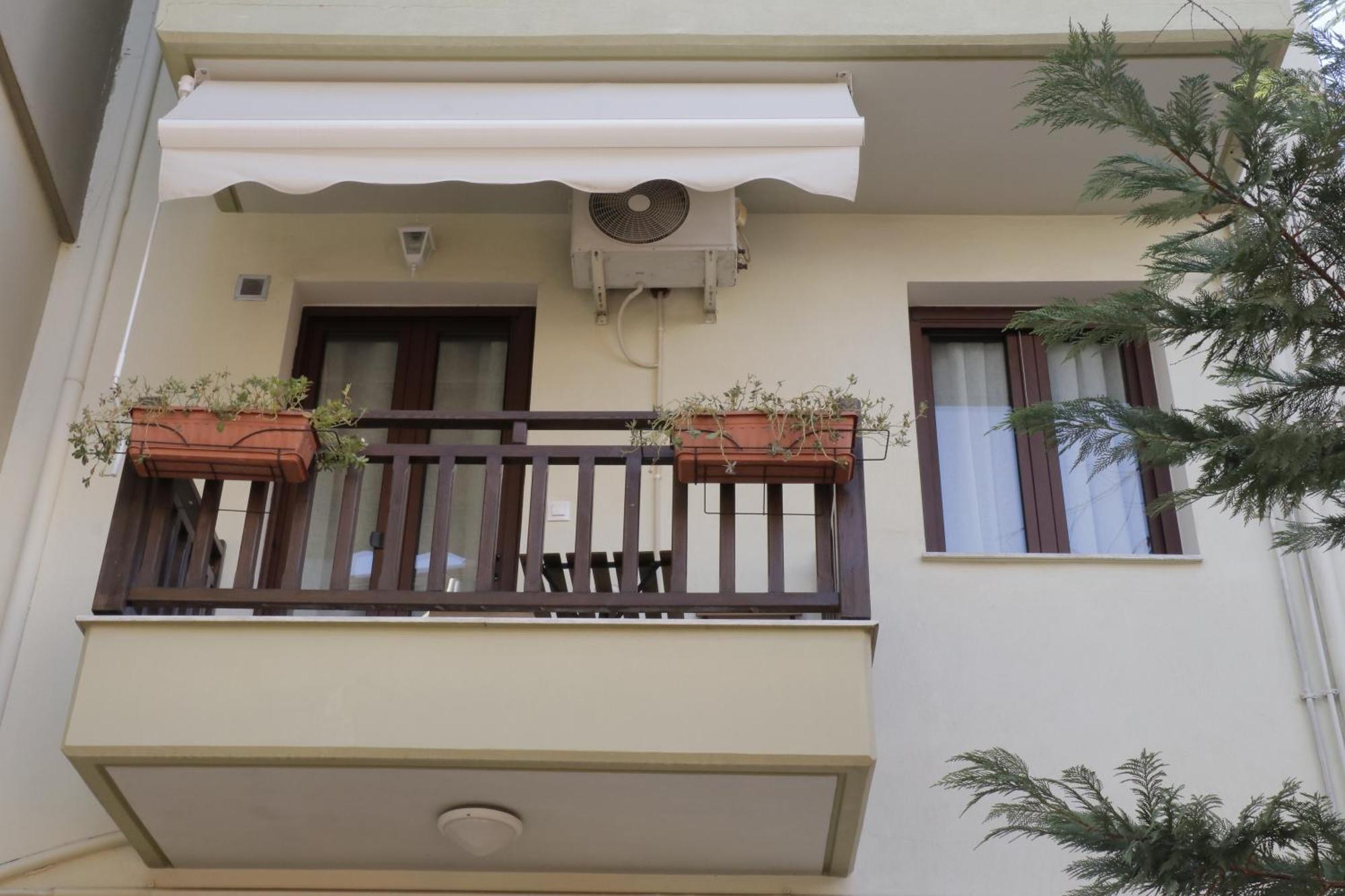 شقة Helen'S Little Castle Free Private Parking سالونيك المظهر الخارجي الصورة